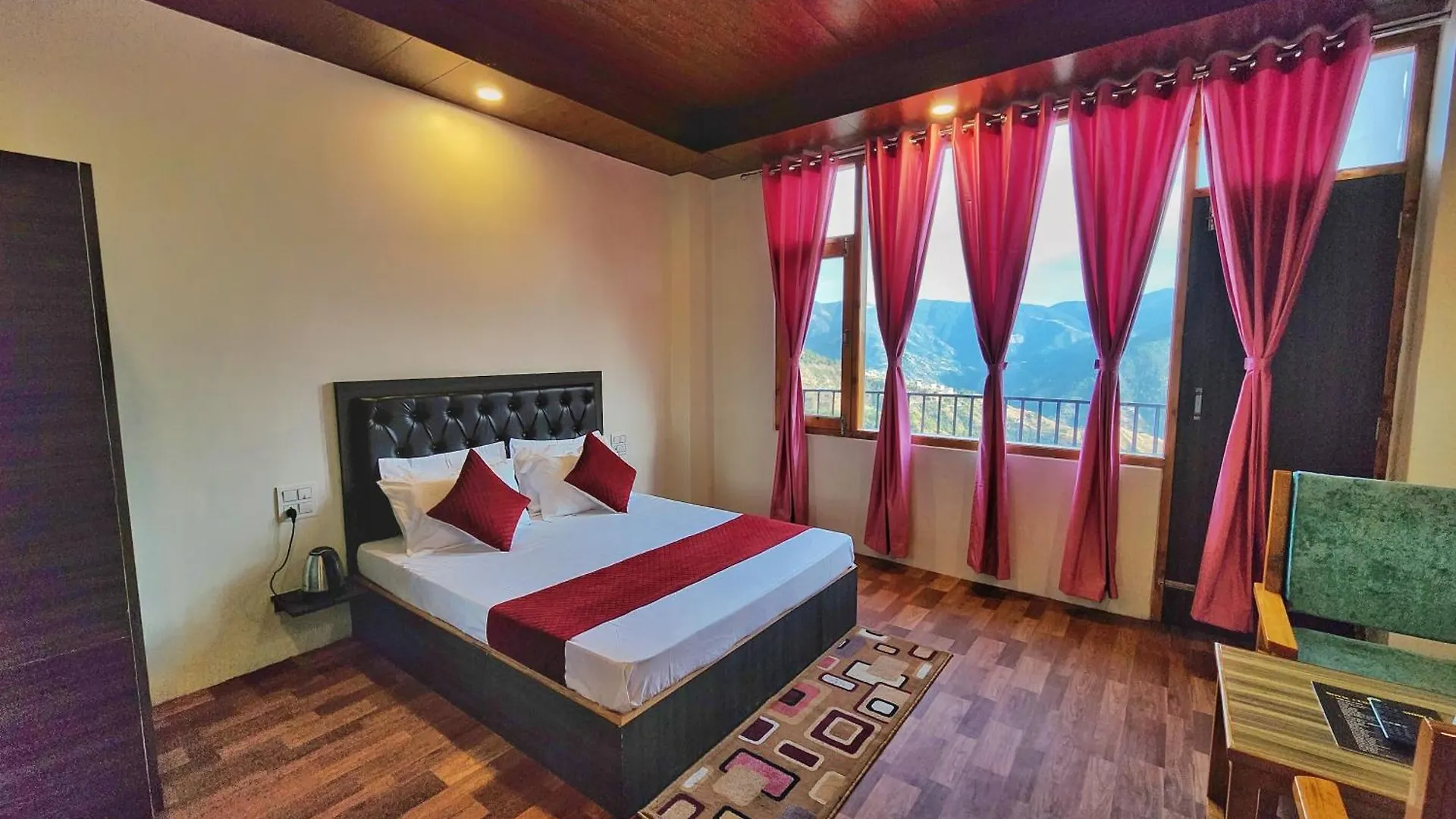Royal Cedar Retreat Bed & Breakfast Shimla
