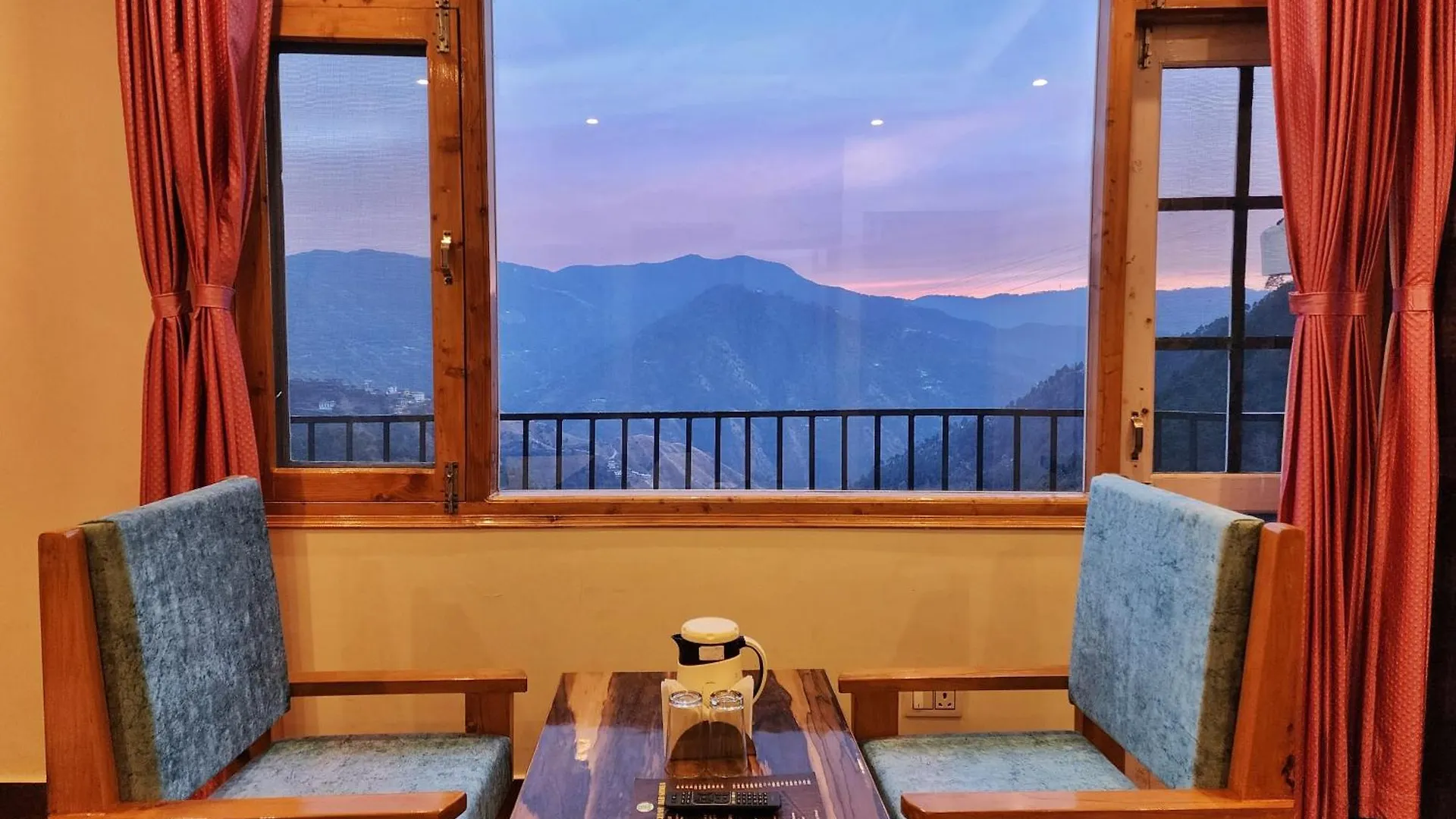 Royal Cedar Retreat Bed & Breakfast Shimla
