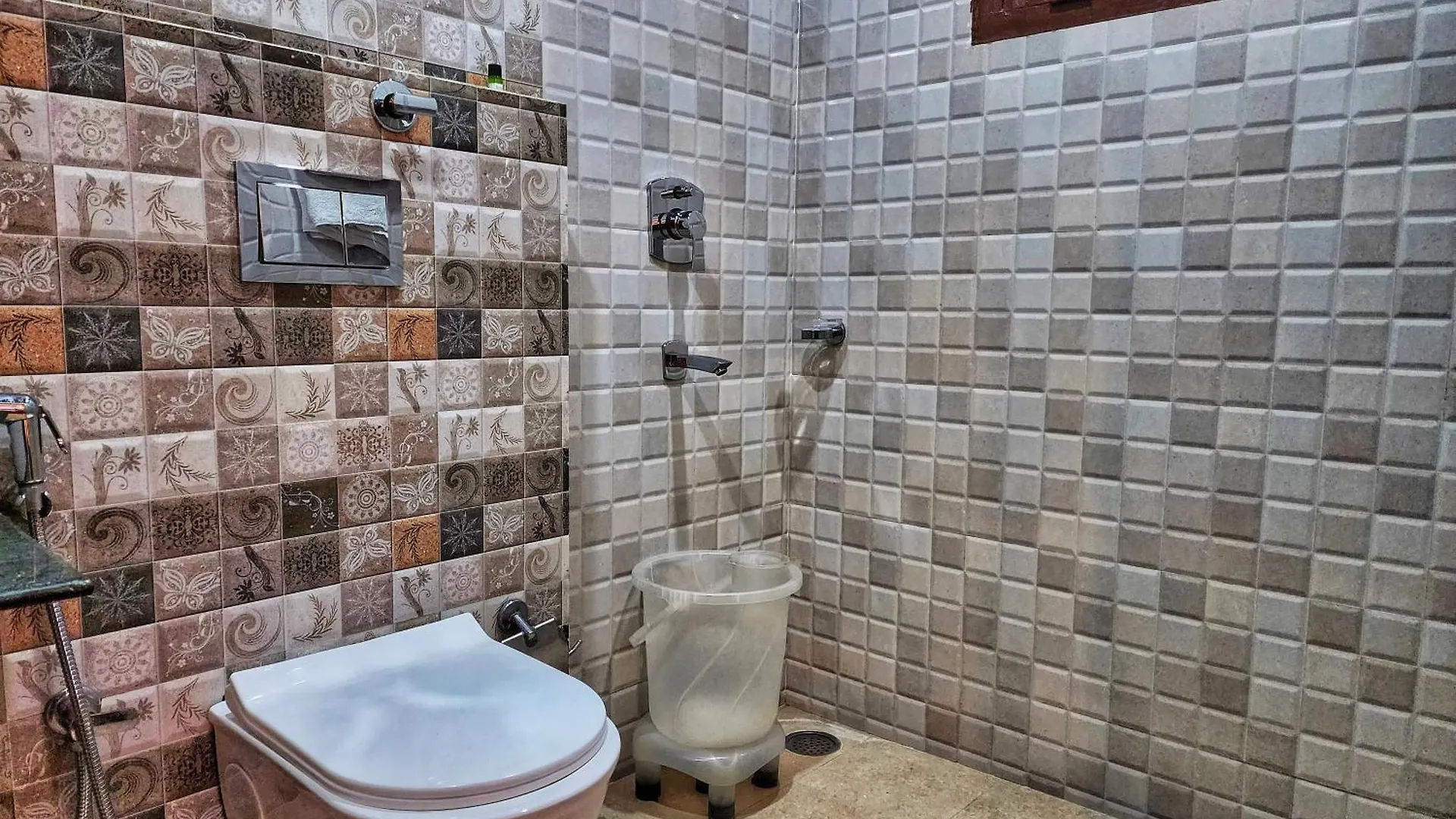 Royal Cedar Retreat Bed & Breakfast Shimla